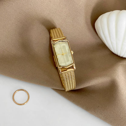 NEW GEDI Vintage Elegance Ladies Watches Premium Wheat-Patterned Steel Bracelet Small Gold-Tone Quartz Watch Women's Gift