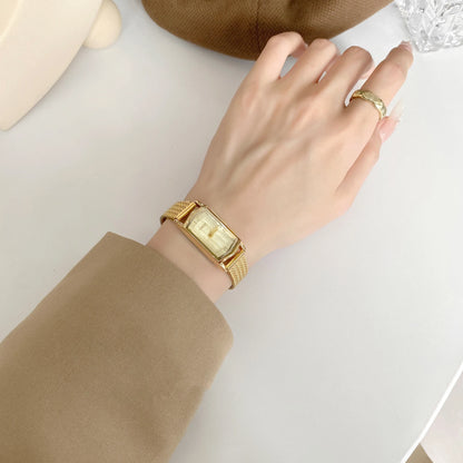 NEW GEDI Vintage Elegance Ladies Watches Premium Wheat-Patterned Steel Bracelet Small Gold-Tone Quartz Watch Women's Gift